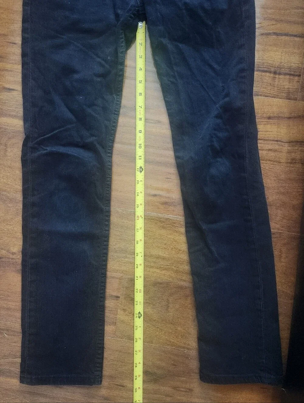 Mens black Levi Jeans Regular Size 31 X 32